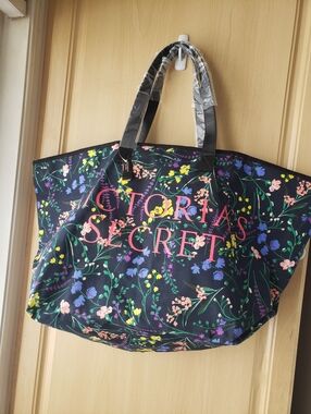 NWT Victoria's Secret Weekend Black Floral Tote Bag